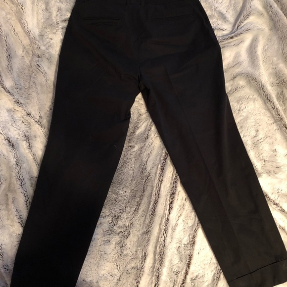 Ann Taylor black capris - Picture 4 of 5